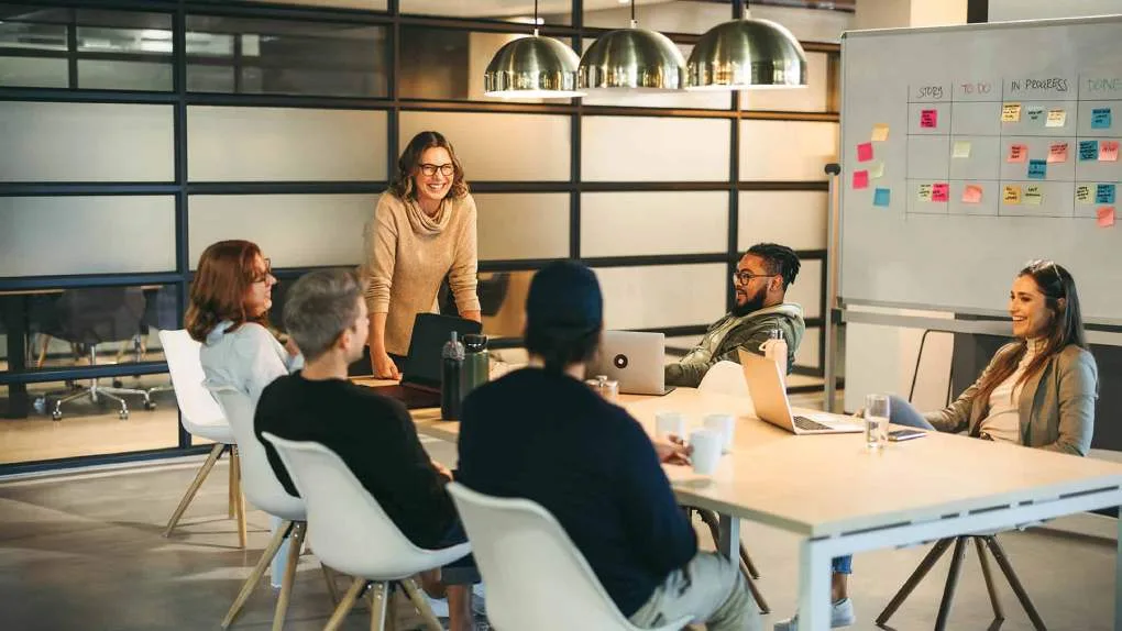 Brainstorming-creative-ideas-for-a-successful-tech